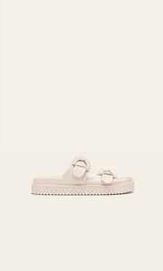 Buckled flat sandals offers at S$ 39.99 in Stradivarius