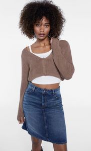 Cropped cardigan offers at S$ 19.99 in Stradivarius