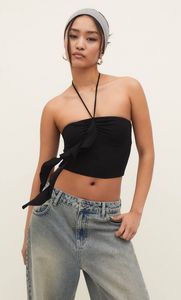 Ruffle top offers at S$ 12.99 in Stradivarius