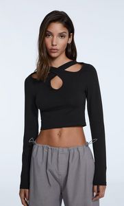 Crossover cut-out top offers at S$ 17.99 in Stradivarius