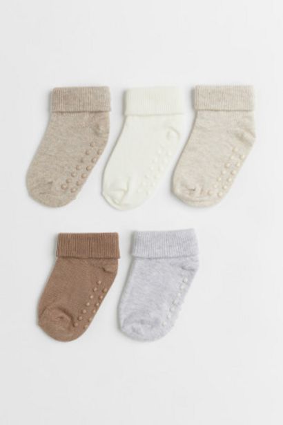 5-pack anti-slip socks offers at S$ 14.95 in H&M