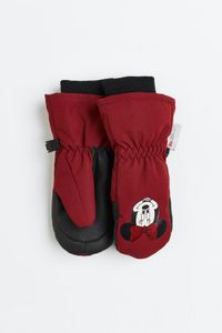 Water-repellent ski mittens offers at S$ 29.95 in H&M