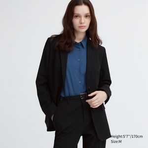Tailored Jacket offers at S$ 39.9 in Uniqlo
