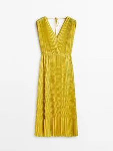 Pleated Double V-Neck Coloured Dress offers at S$ 345 in Massimo Dutti
