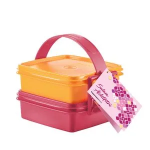 Raya Cake Gift Set (1) offers at S$ 51.6 in Tupperware
