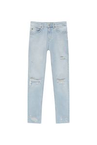 Light blue ripped skinny jeans offers at S$ 48.9 in Pull & Bear