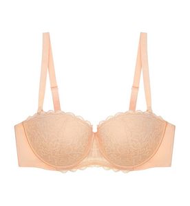 SIMPLY FASHION BLOSSOM WIRED PADDED DETACHABLE BRA offers at S$ 49.9 in Triumph