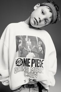 ONE PIECE © HOODIE offers at S$ 49.9 in ZARA