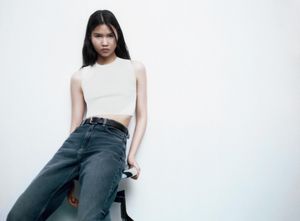 KNIT CROP TOP offers at S$ 29.9 in ZARA