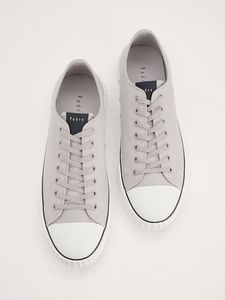 Casual Canvas Sneakers offers at S$ 41.9 in Pedro
